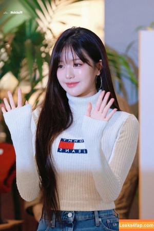 WomenK-pop photo #3569