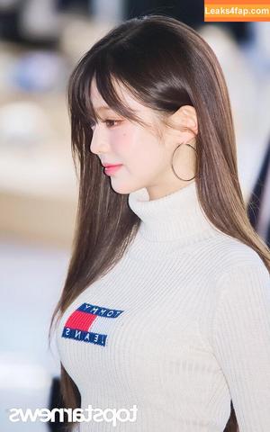 WomenK-pop photo #3574