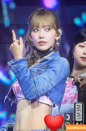 WomenK-pop photo #3743