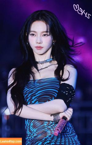 WomenK-pop photo #3764