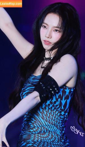 WomenK-pop photo #3771