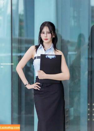 WomenK-pop photo #3778