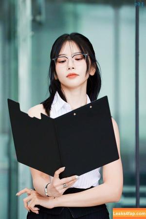 WomenK-pop photo #3780