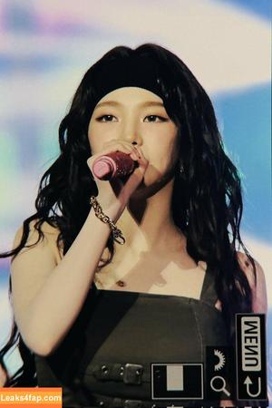 WomenK-pop photo #3802