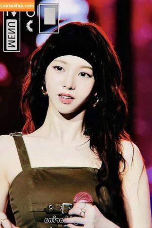 WomenK-pop photo #3819