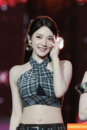 WomenK-pop photo #3840