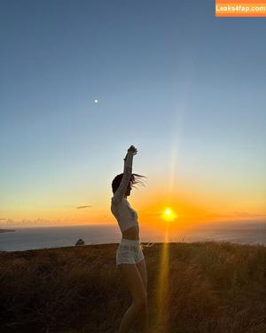 WomenK-pop photo #3875