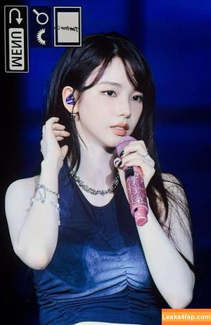 WomenK-pop photo #3921