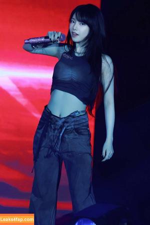 WomenK-pop photo #3929