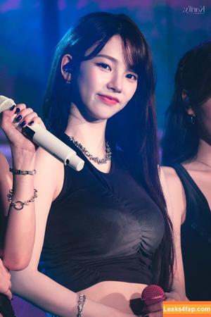 WomenK-pop photo #3984