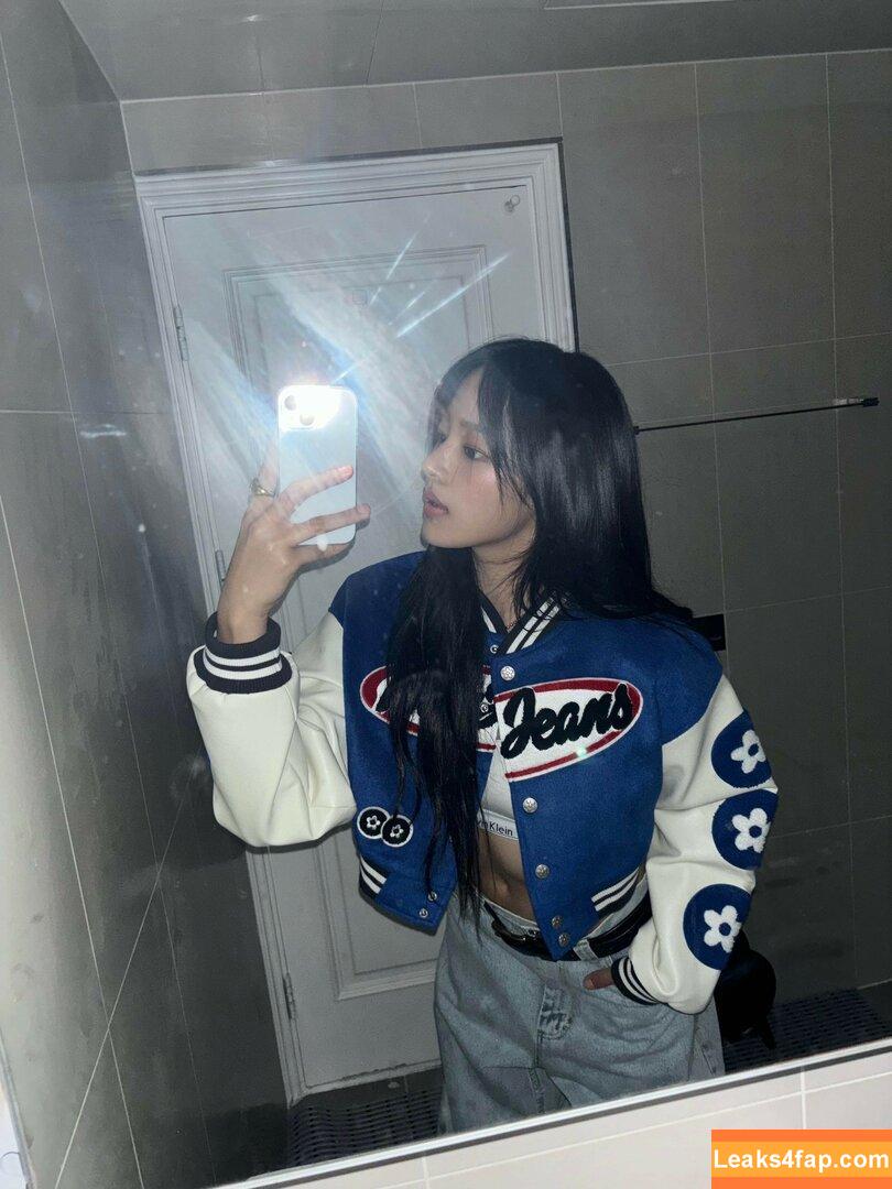 WomenK-pop /  leaked photo photo #4004