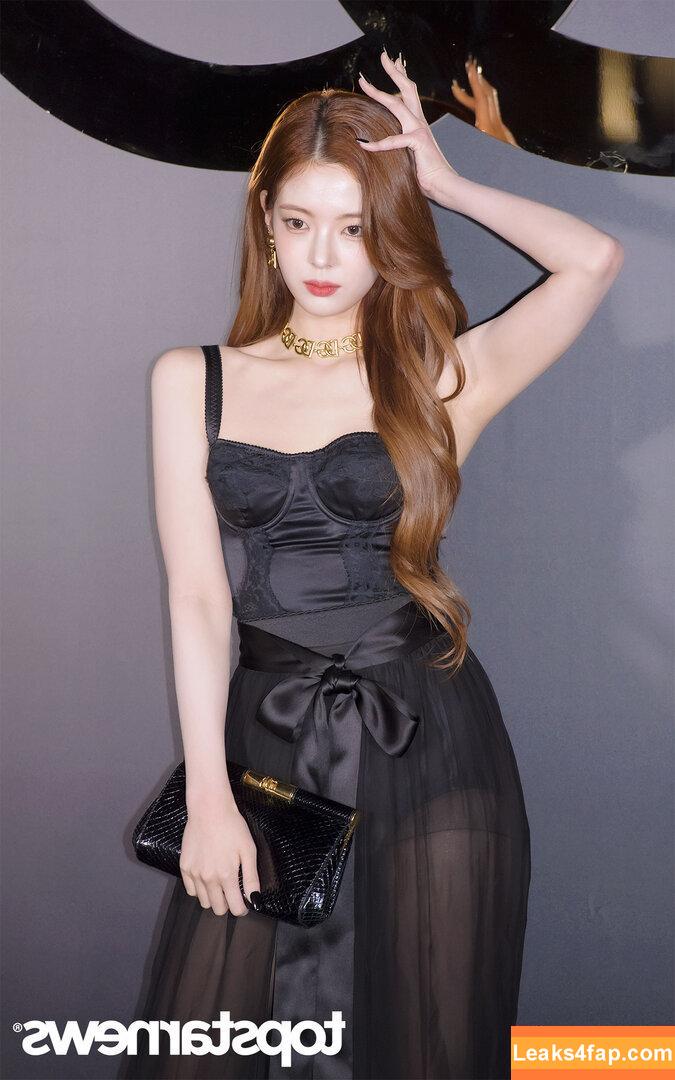 WomenK-pop /  leaked photo photo #4018