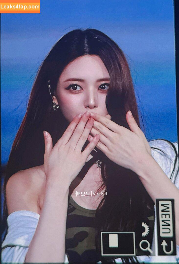 WomenK-pop /  leaked photo photo #4038