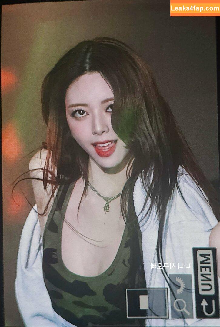 WomenK-pop /  leaked photo photo #4041