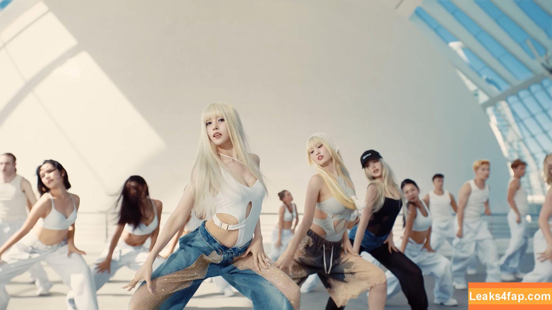 WomenK-pop /  leaked photo photo #4064