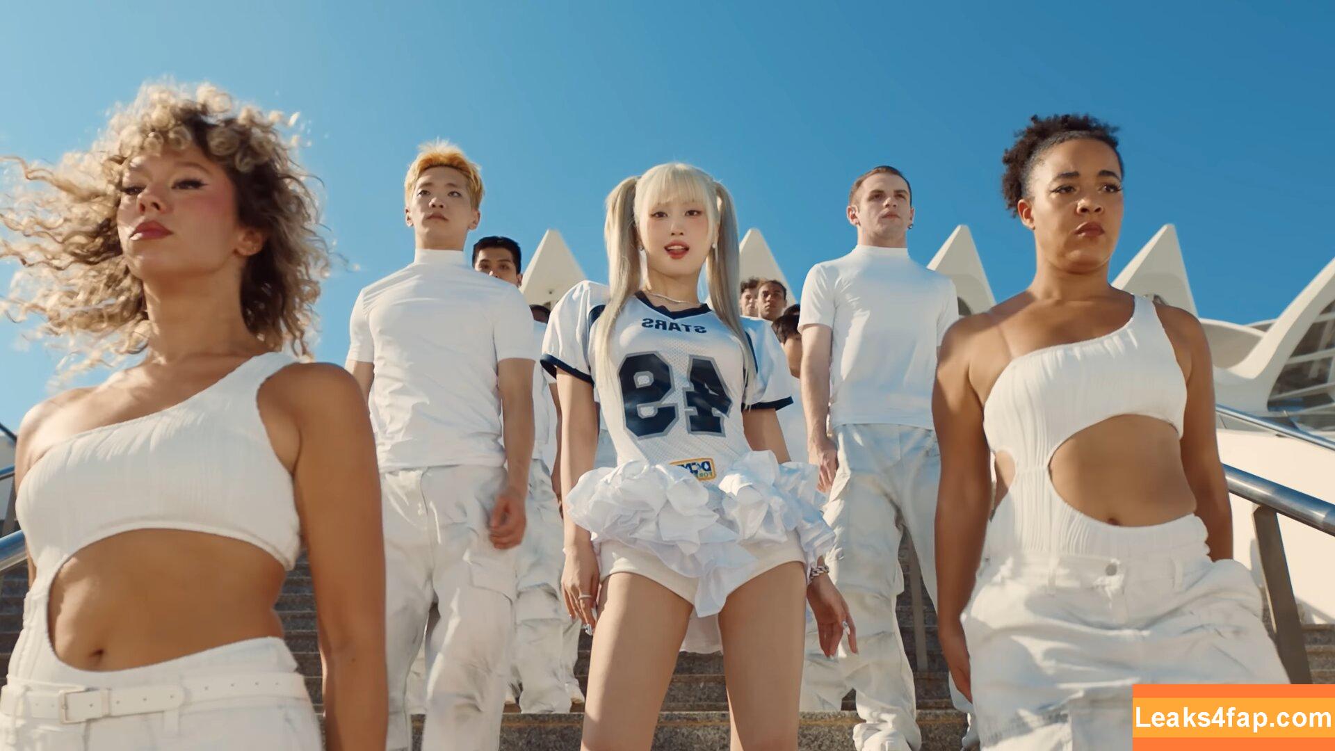 WomenK-pop /  leaked photo photo #4075