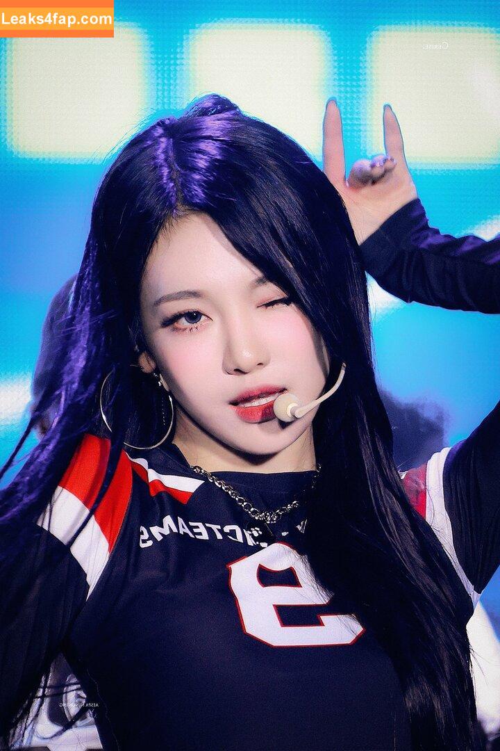 WomenK-pop /  leaked photo photo #4118