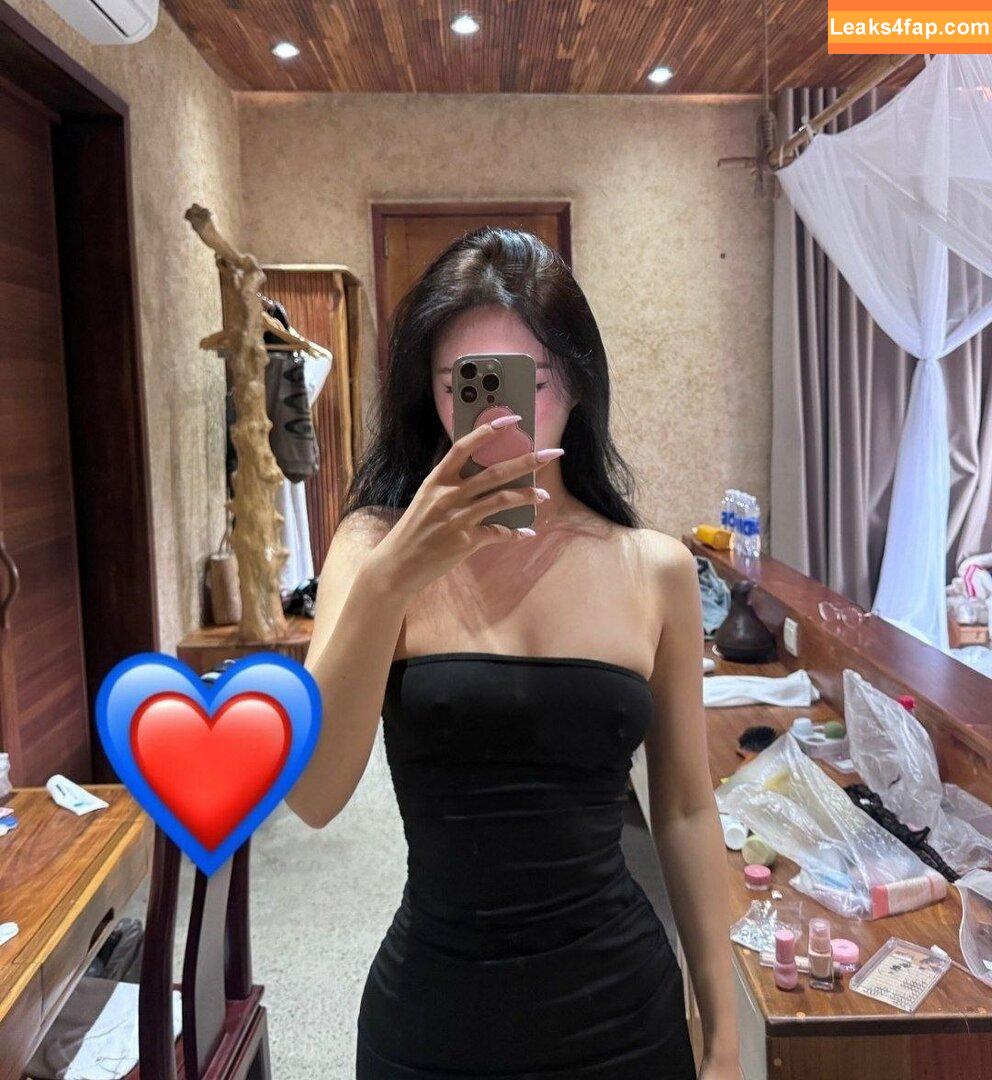 WomenK-pop /  leaked photo photo #4140