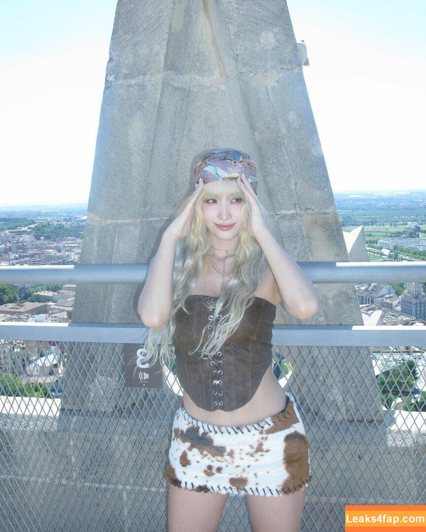 WomenK-pop /  leaked photo photo #4151