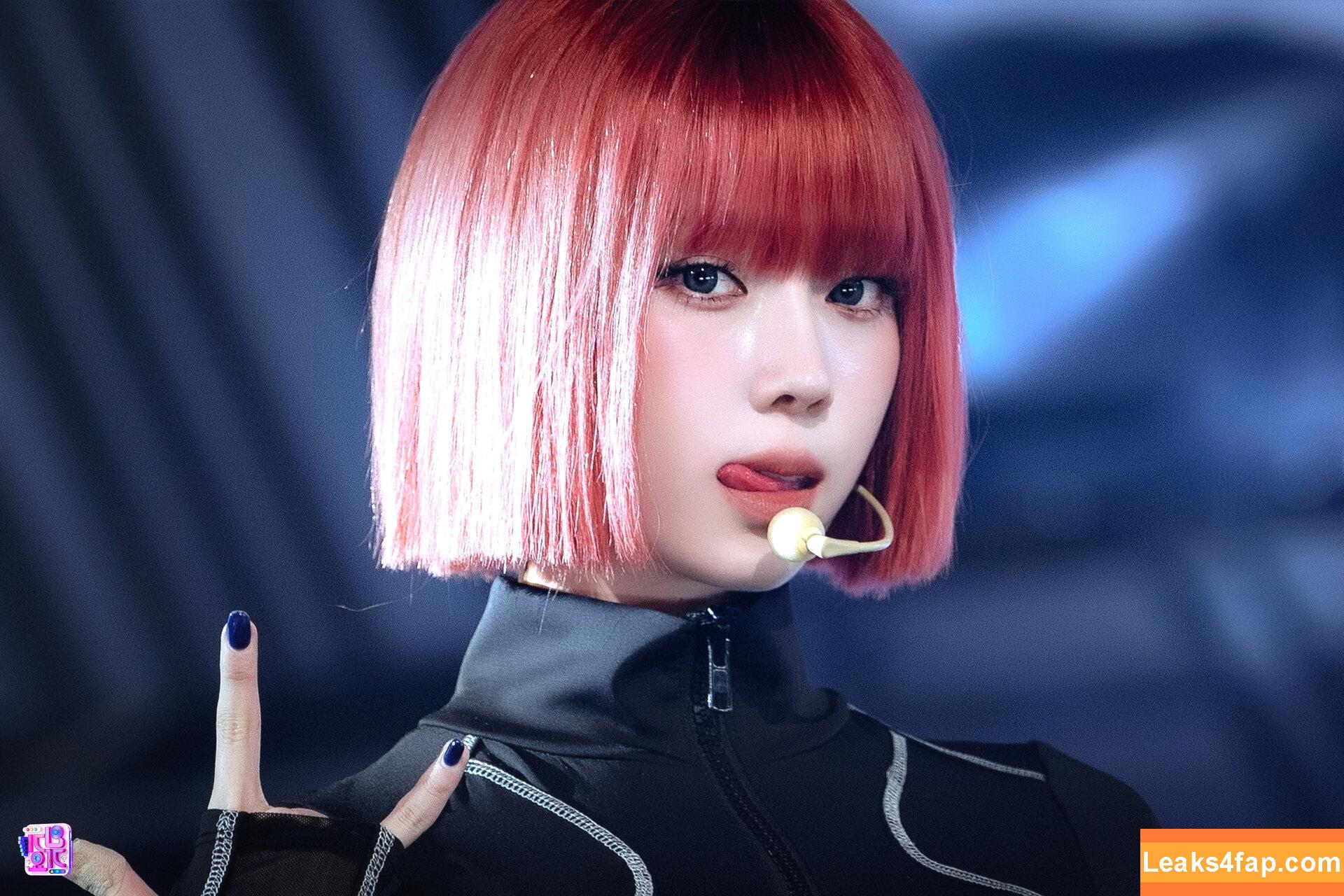 WomenK-pop /  leaked photo photo #4165