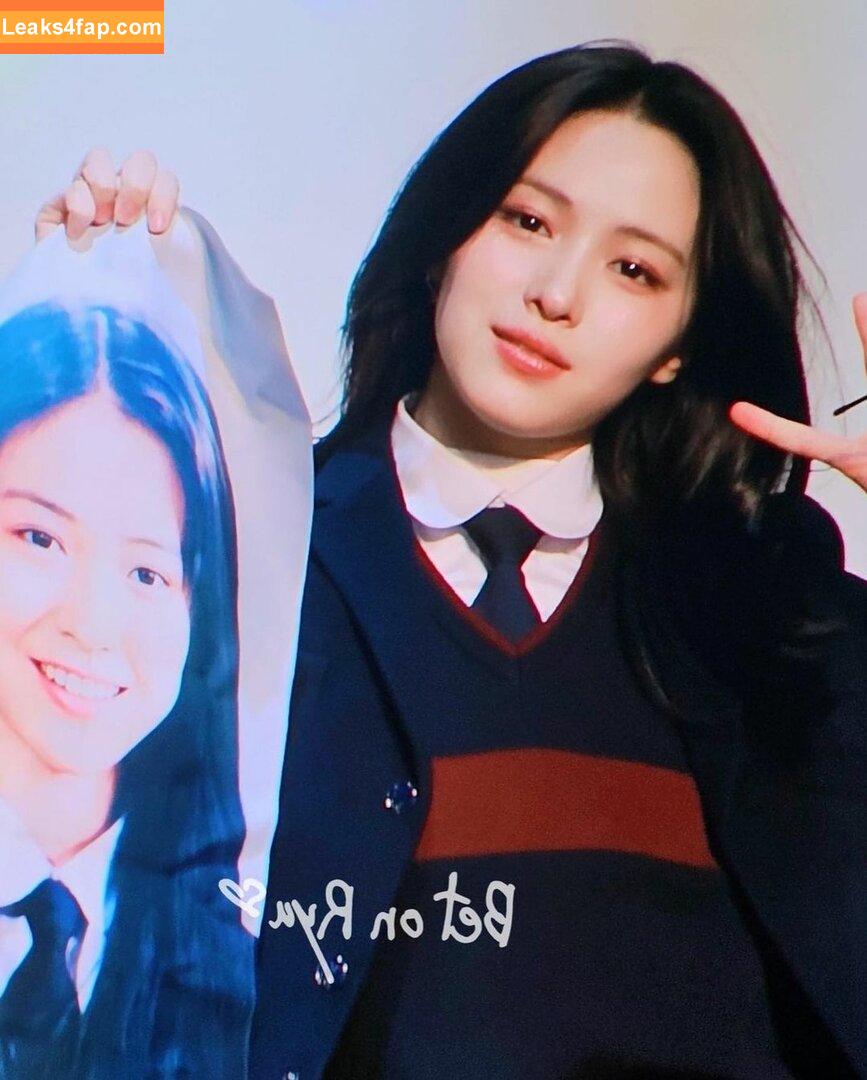 WomenK-pop /  leaked photo photo #4298