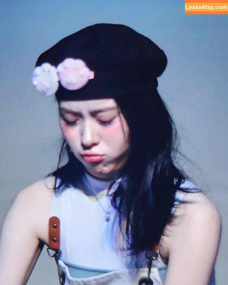 WomenK-pop /  leaked photo photo #4299