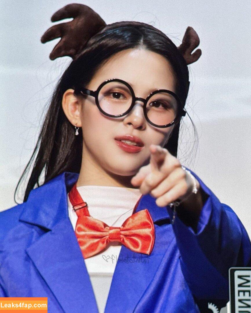 WomenK-pop /  leaked photo photo #4312