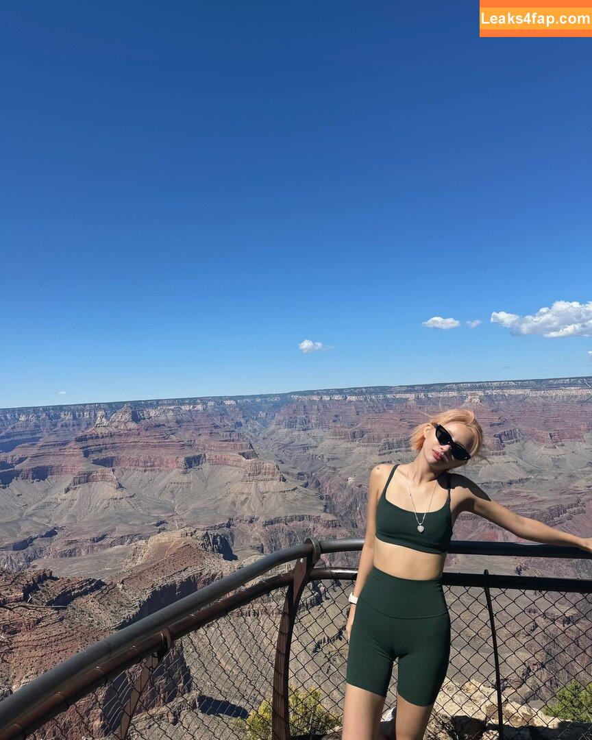 WomenK-pop /  leaked photo photo #4316