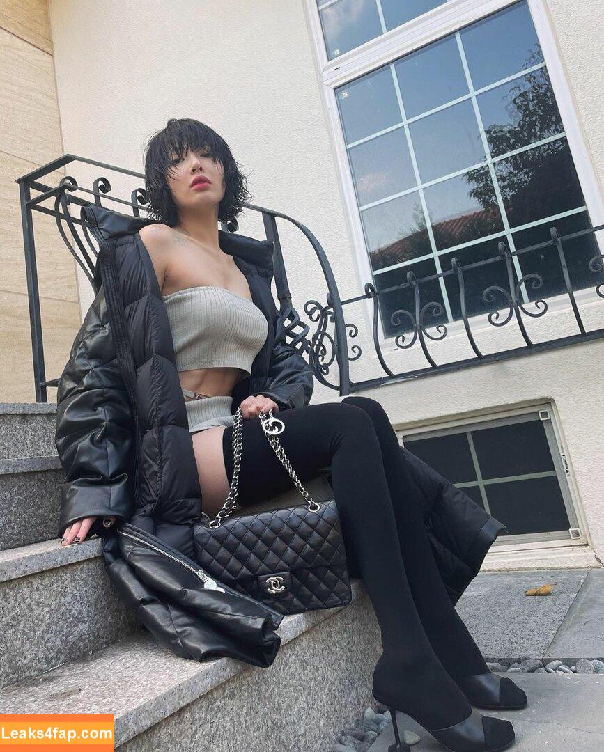 WomenK-pop /  leaked photo photo #4317