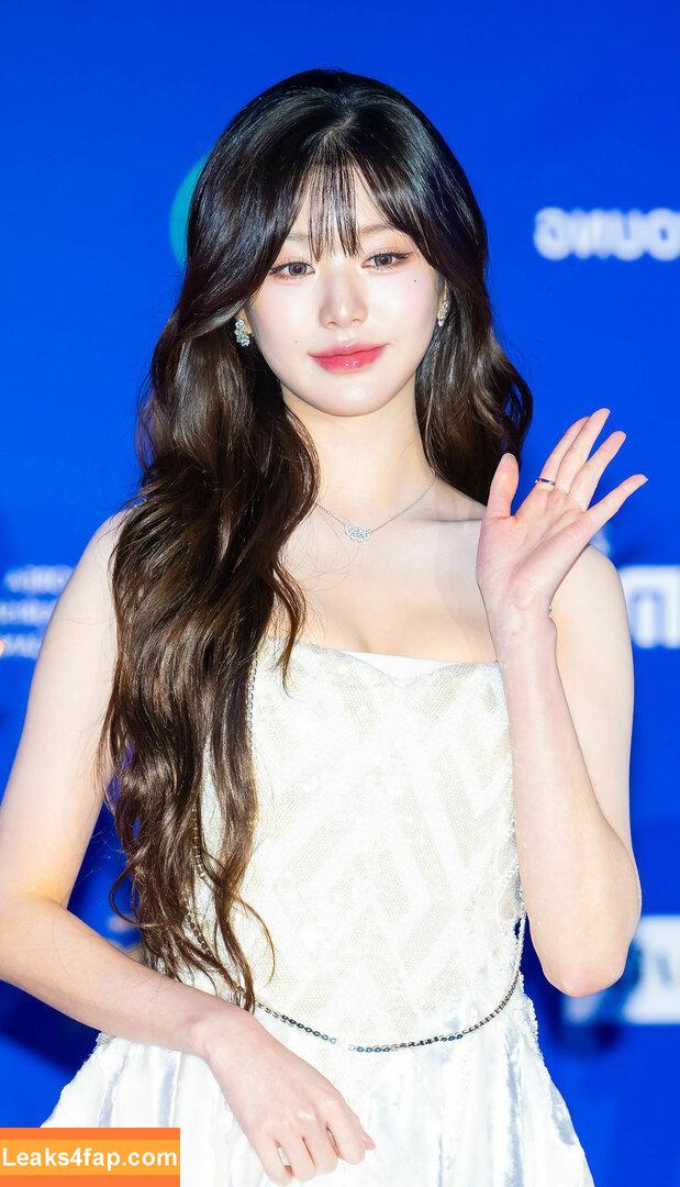 WomenK-pop /  leaked photo photo #4338