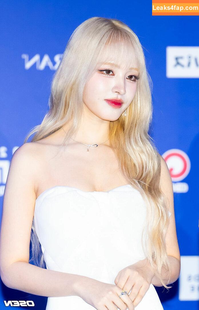 WomenK-pop /  leaked photo photo #4342