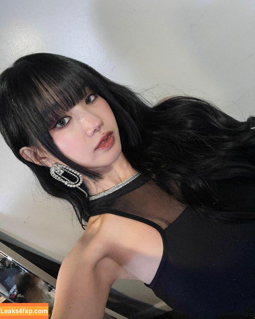 WomenK-pop /  leaked photo photo #4473