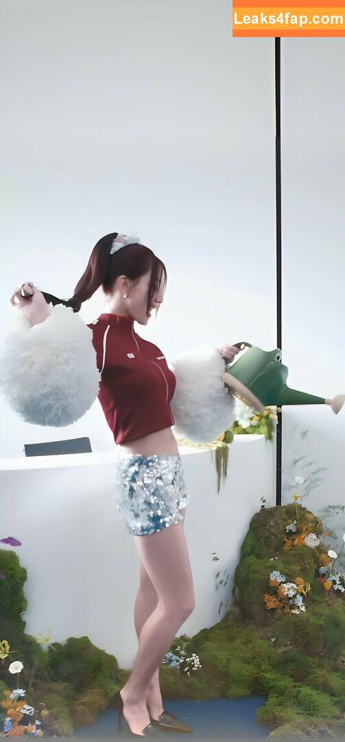 WomenK-pop /  leaked photo photo #4507