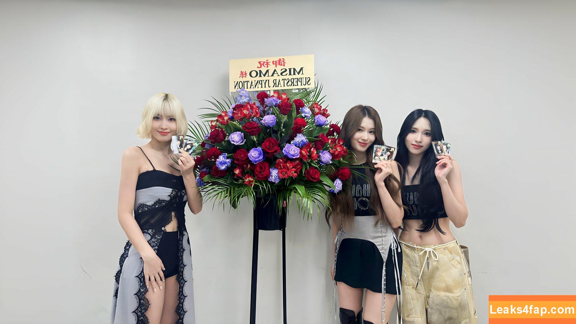 WomenK-pop /  leaked photo photo #4522