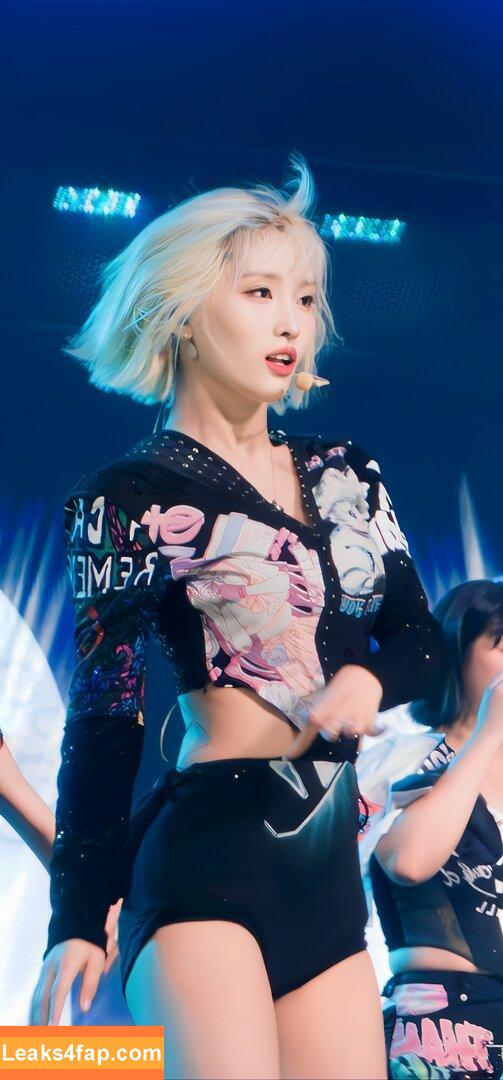 WomenK-pop /  leaked photo photo #4539