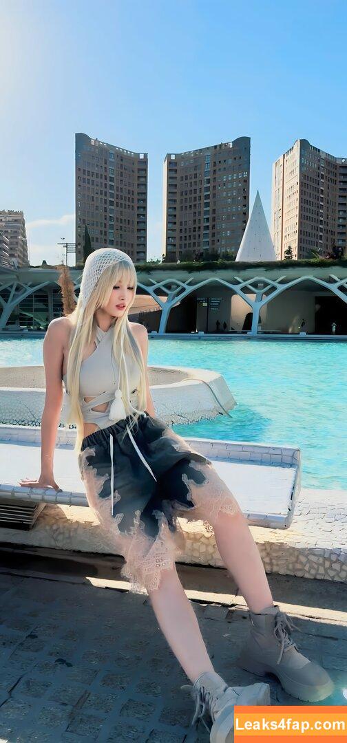 WomenK-pop /  leaked photo photo #4557