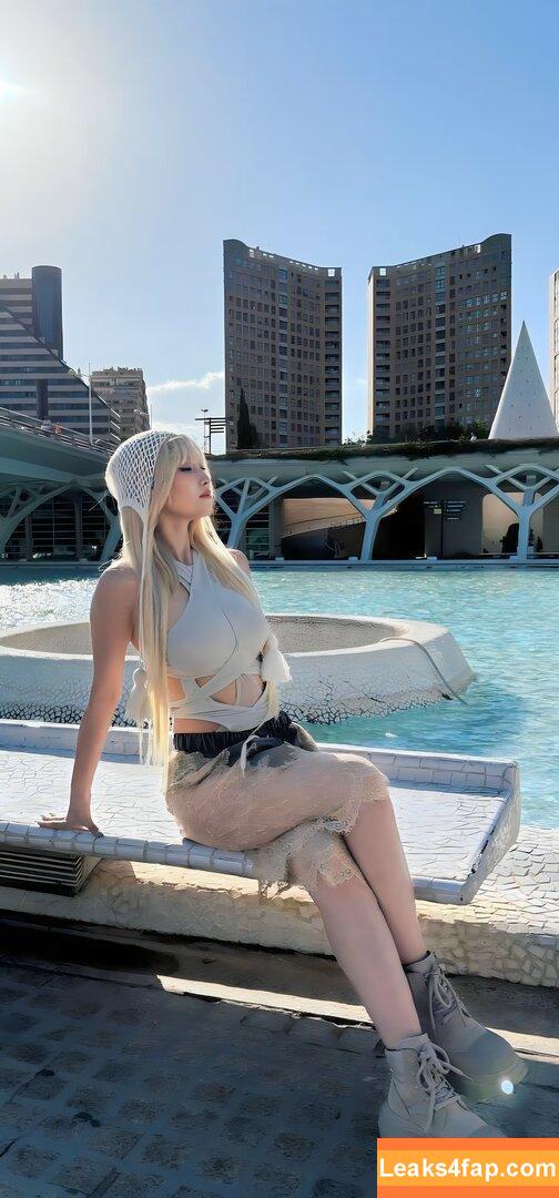 WomenK-pop /  leaked photo photo #4558