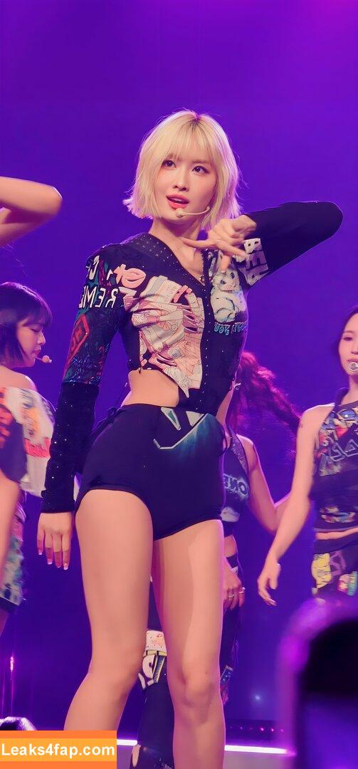 WomenK-pop /  leaked photo photo #4579