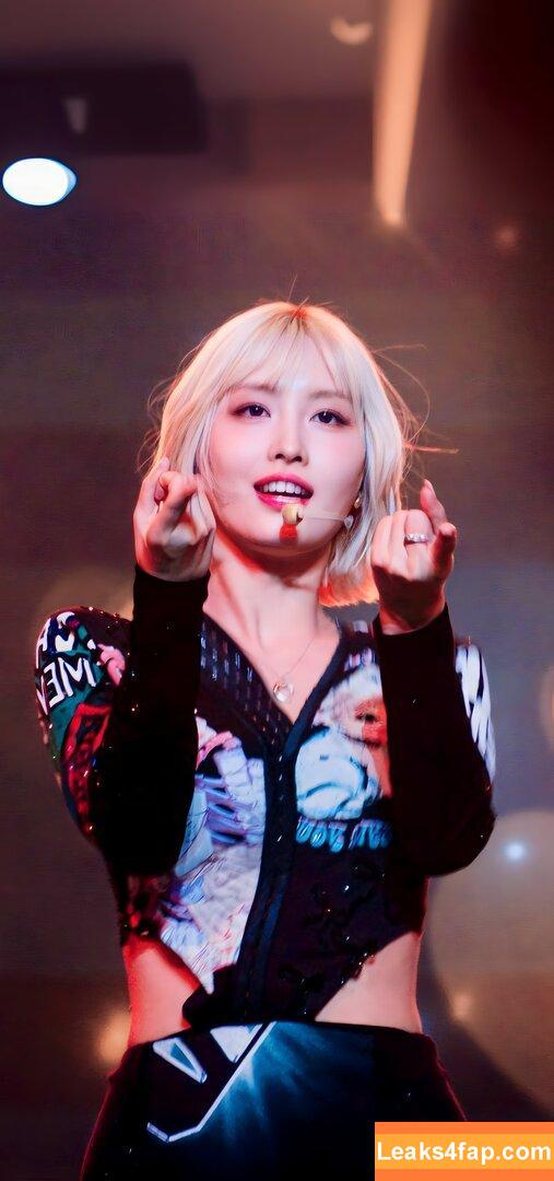 WomenK-pop /  leaked photo photo #4580