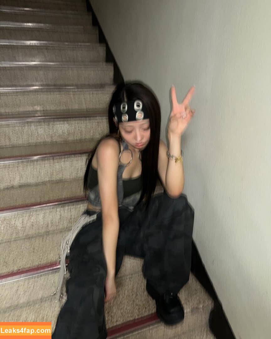 WomenK-pop /  leaked photo photo #4619
