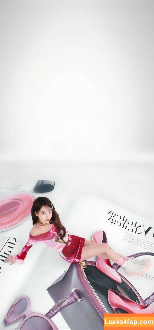 WomenK-pop /  leaked photo photo #4732