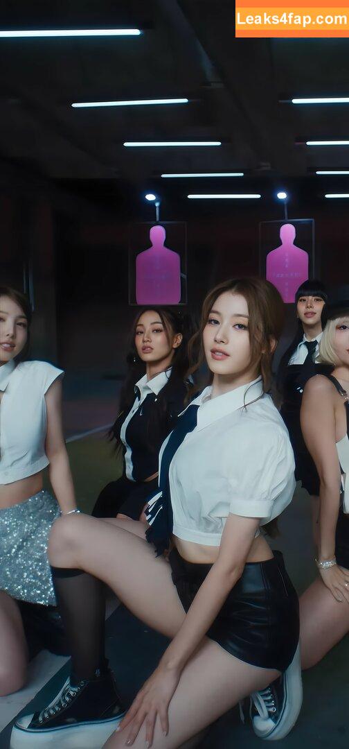 WomenK-pop /  leaked photo photo #4737