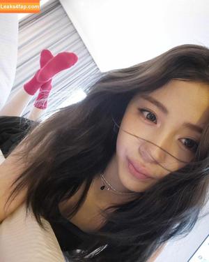 WomenK-pop photo #4057