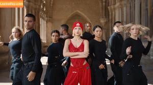 WomenK-pop photo #4071