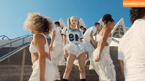 WomenK-pop photo #4074