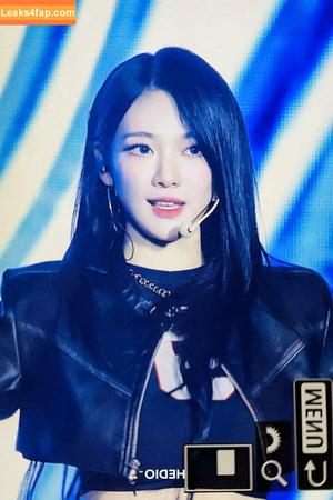 WomenK-pop photo #4077