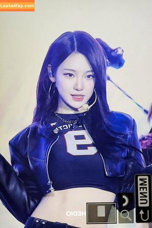 WomenK-pop photo #4080