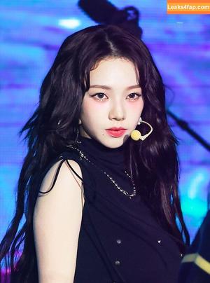 WomenK-pop photo #4111