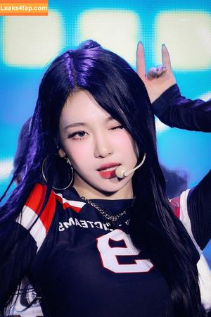 WomenK-pop photo #4118