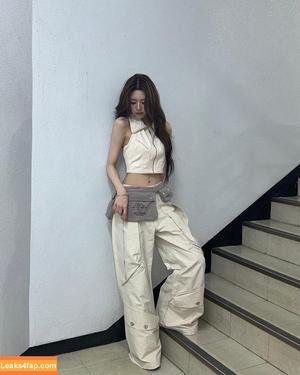 WomenK-pop photo #4162